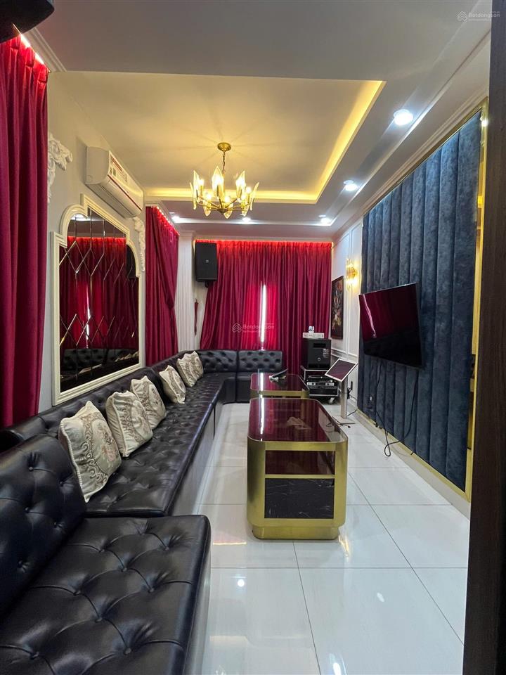 Nhà đẹp nhà bè diện tích 81,4m² đẹp giá tốt trong khu 8,2 tỷ, dtsd 202,8 m², hẻm rộng 5m, thoáng