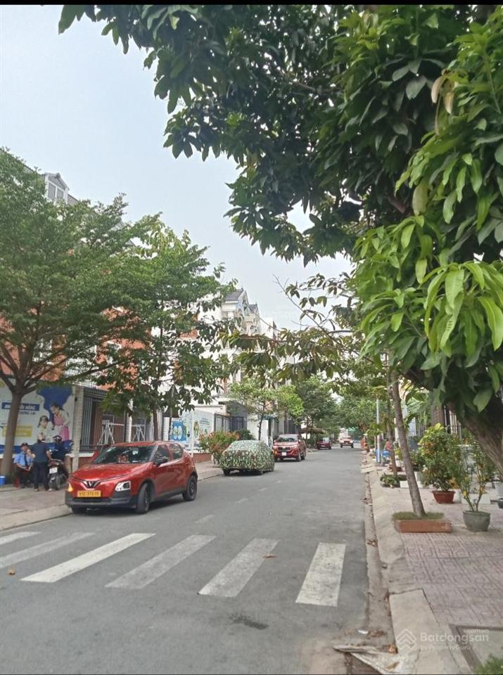 Bán đất nền dự án khu dân cư phú hồng thịnh 8, giá 3,5 tỷ, 64m2, giá tốt, hot!