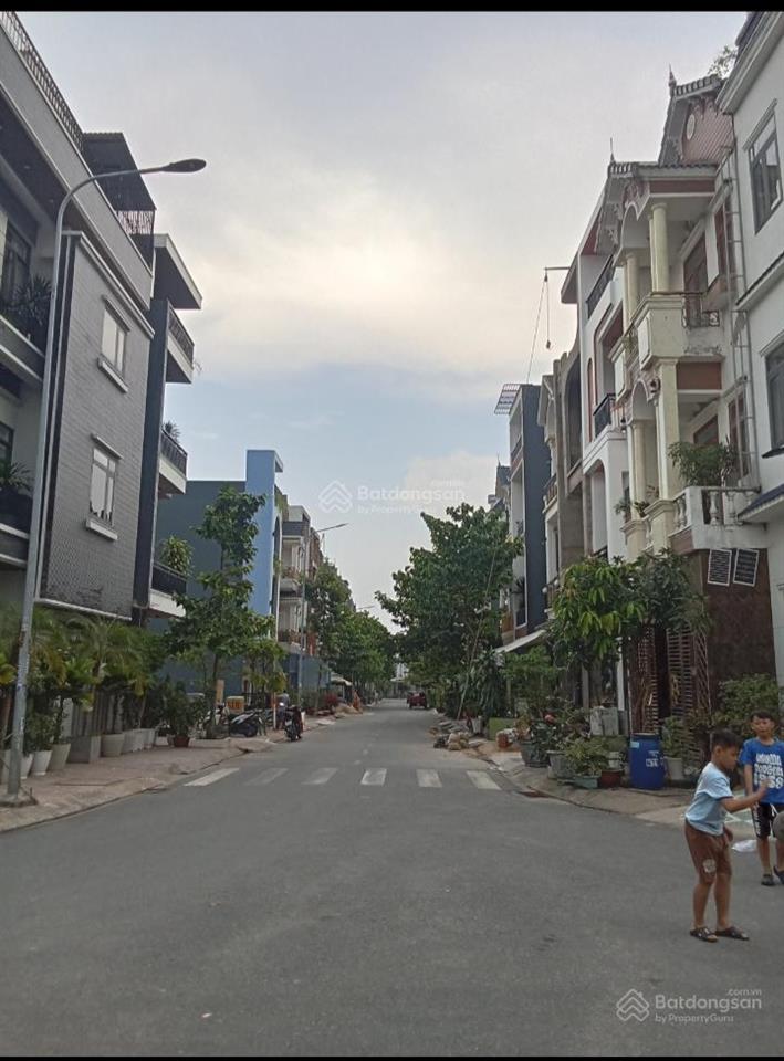 Bán đất nền dự án khu dân cư phú hồng thịnh 8, giá 3,5 tỷ, 64m2, giá tốt, hot!