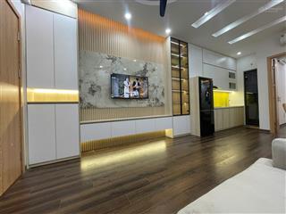 Chính chủ bán nhanh căn hộ tầng trung 61.5 m2 2pn 2wc ở tòa vp5 linh đàm, hướng đông view hồ mát mẻ