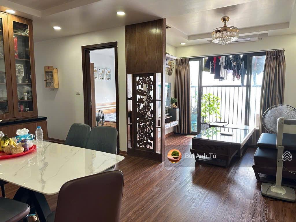 Hướng tới lâu dài chính chủ bán nhanh căn 82m2 3 pn 2wc ở smile building view hồ định công, full đồ