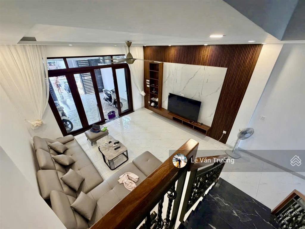 Căn nhà giá tốt tại mỹ gia  chỉ 7 tỷ 850 triệu.  0568 157 *** xem nhà