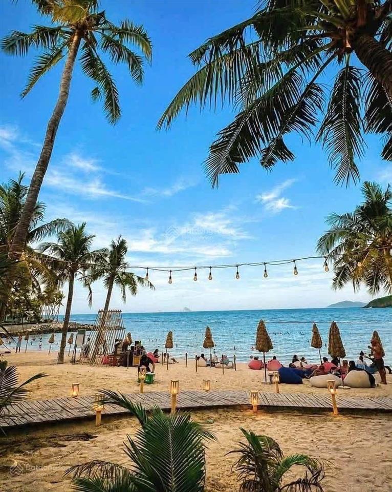 Căn hộ vega alora còn xót lại duy nhất 1 căn view nội khu trống đồng và nhà hát đó