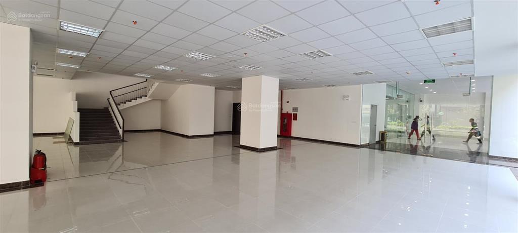 Cho thuê diện tích làm bi  a, văn phòng, ngân hàng tại tòa t&t 120 định công  hoàng mai