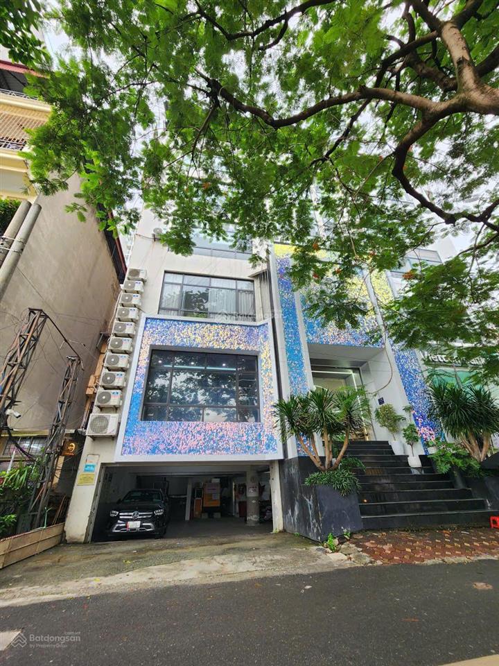 Cho thuê văn phòng hoàng cầu view hồ đẹp 50m² giá 16 triệu/tháng
