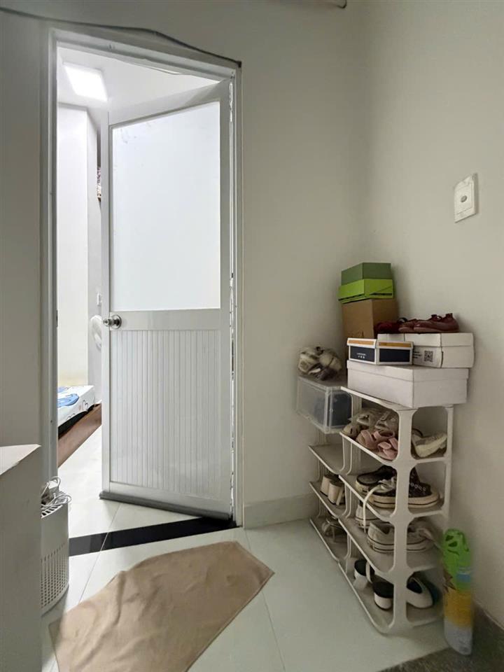 Chỉ 5 phút qua Aeon Tân Phú  hẻm 6m thông KD Đ số 5 BHH  khu nhà lầu 40m2-4 tầng 4 tỷ 7