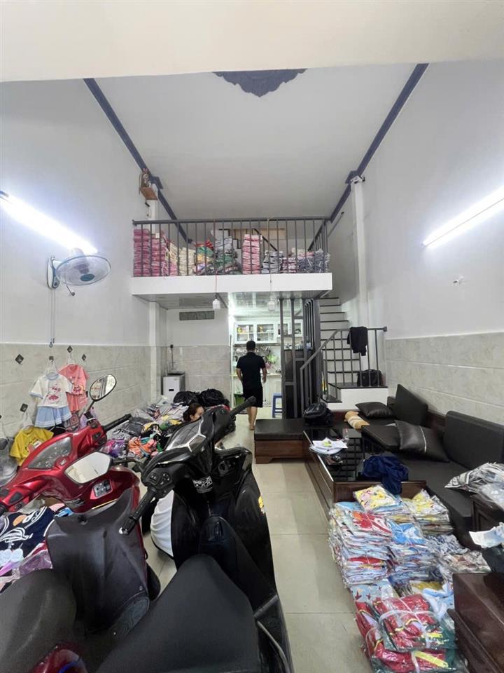 Mặt tiền Kinh Doanh Hương Lộ 3 giáp Tân Phú hẻm xe hơi thông 32m2,2 Tầng Nhỉnh 3 tỷ