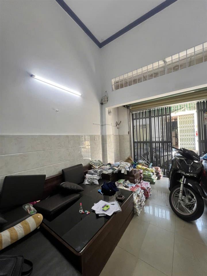 Mặt tiền Kinh Doanh Hương Lộ 3 giáp Tân Phú hẻm xe hơi thông 32m2,2 Tầng Nhỉnh 3 tỷ