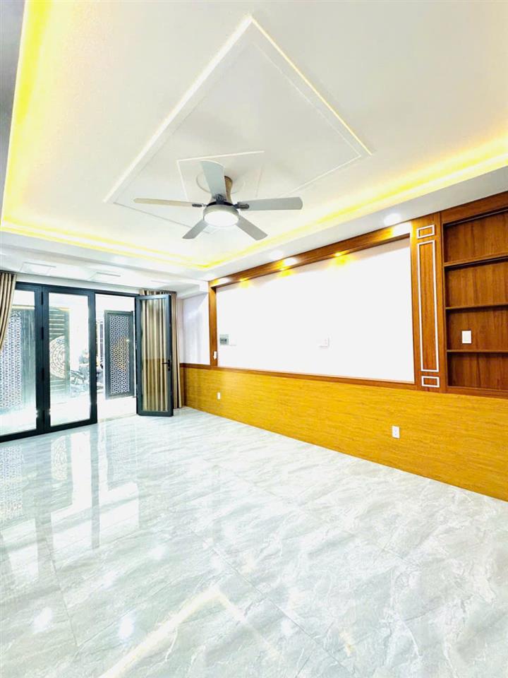 Ngay BIG C Trường Chinh Tân Phú giáp Tân Bình ngay nhà ga T3 60m2,2Tầng Nhỉnh 5 tỷ