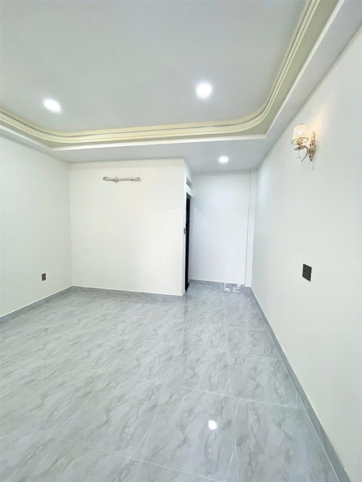 Mặt tiền Đ Số 1 BHH A gần cây xăng Văn CaoTân Phú thông Đ số 14 -60m2 -5 tầng-5 tỷ 9
