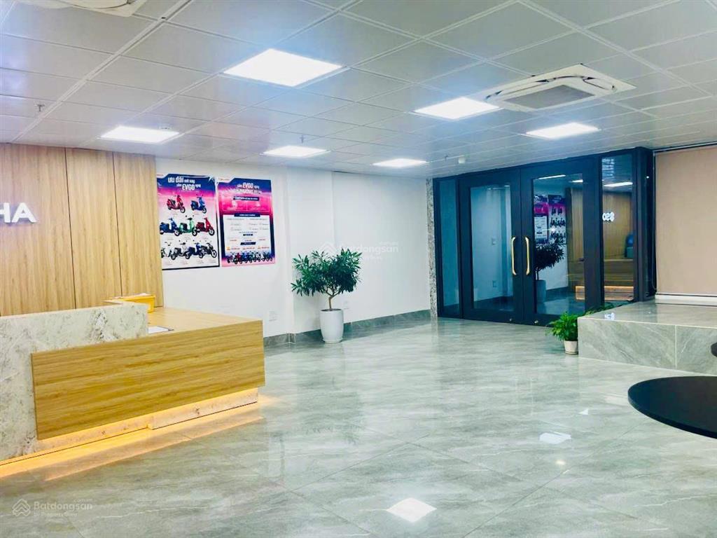 Siêu vip  rẻ, bán tòa nhà 9 tầng lô góc phố nguyên hồng thông huỳnh thúc kháng, cho thuê 1.2tỷ/năm