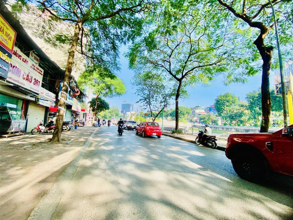 Giảm 5 tỷ, bán gấp tòa apartment phố nguyễn thị định 140m2* lô góc 24 phòng, thu 2.4 tỷ/năm, sđcc