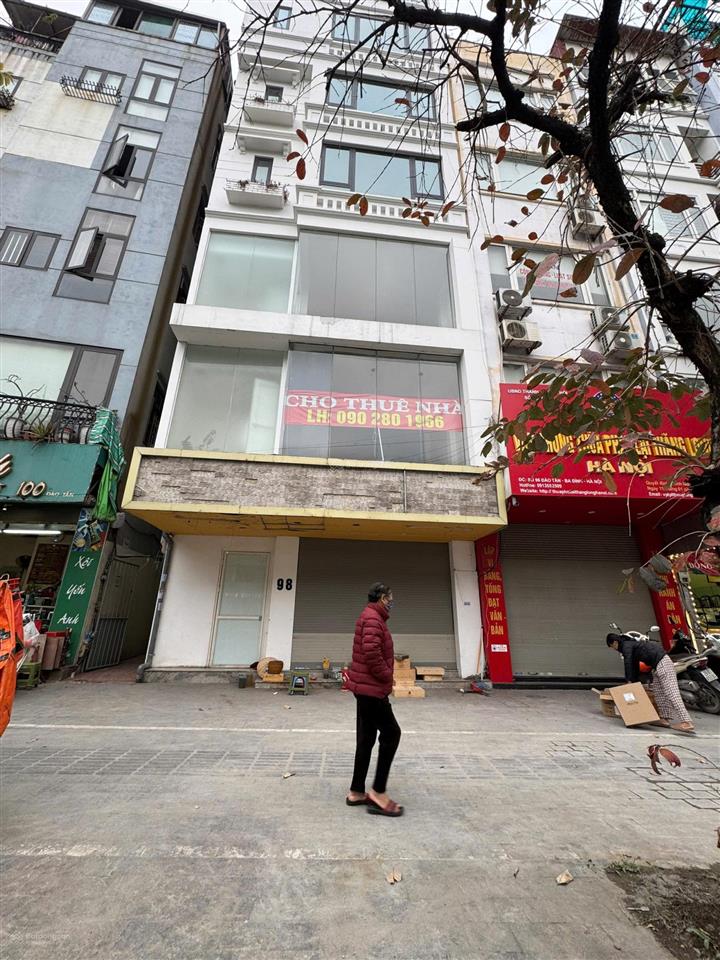 Dành cho khách sành mua nhà, bán nhà mặt phố đào tấn  lotte 38m2*6t, không qh, vỉa hè 6m, dt sẵn