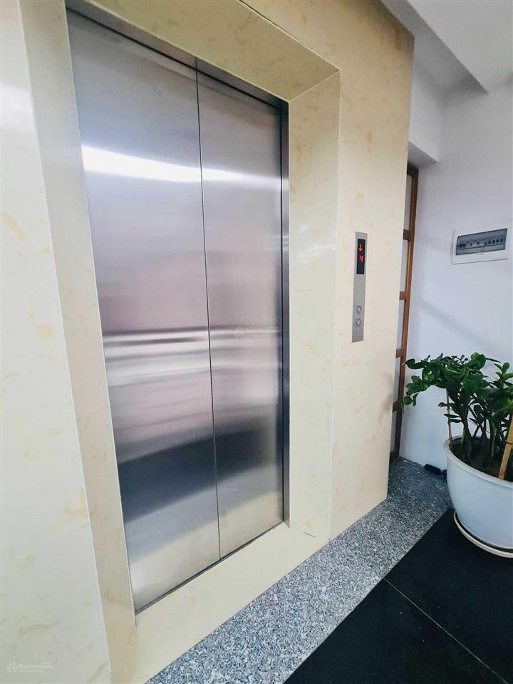 Quá hiếm, bán gấp tòa nhà thái hà lô góc, 8 tầng thông sàn, dt 1 tỷ, kinh doanh vỉa hè ô tô tránh