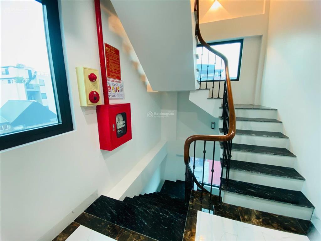 Mua tích sản vào ngay tòa nhà 10 tầng phố đội cấn thông giang văn minh 90m2*8m mt, thu 200tr/th