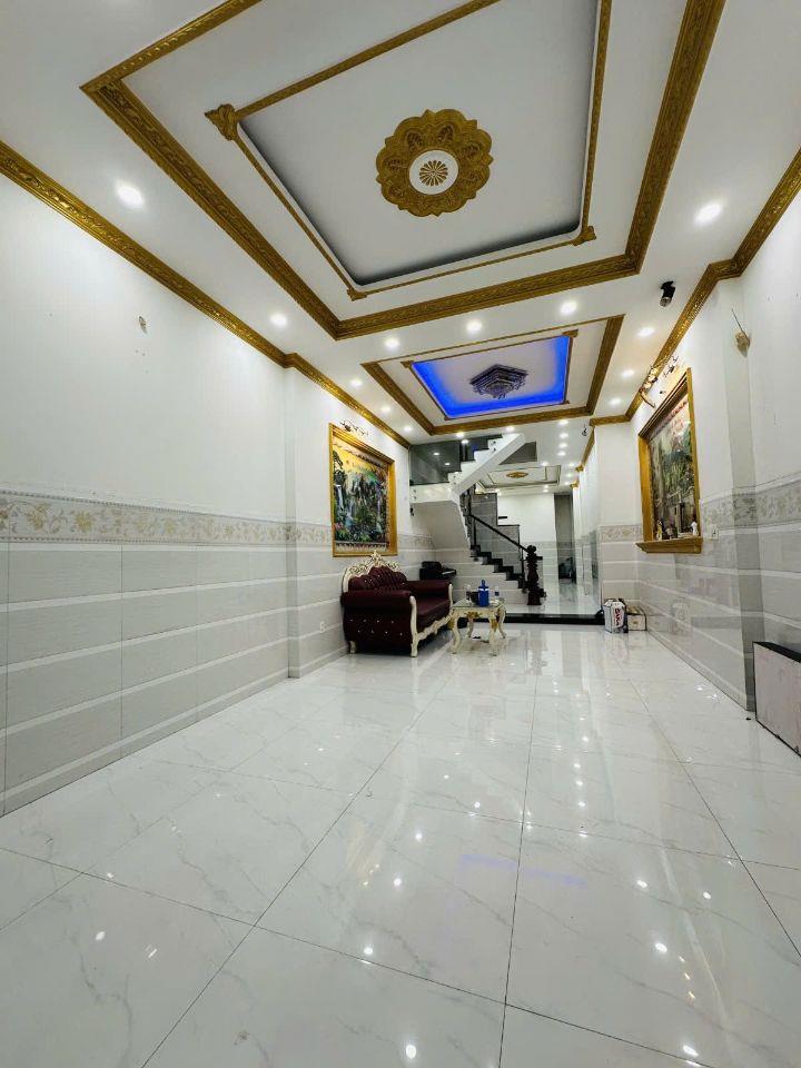 CHỦ NGỘP SỔ BANK GIẢM NGAY 1 TỶ - KHU VIP NGUYỄN SƠN - HXH 5m GIÁ 9.45 TỶ