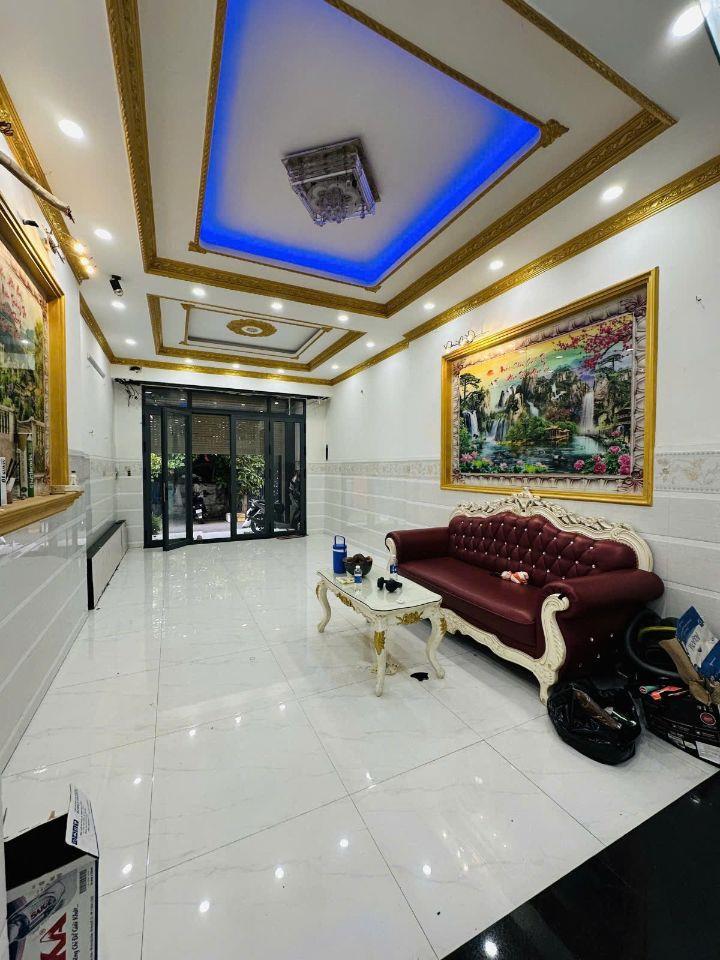 CHỦ NGỘP SỔ BANK GIẢM NGAY 1 TỶ - KHU VIP NGUYỄN SƠN - HXH 5m GIÁ 9.45 TỶ