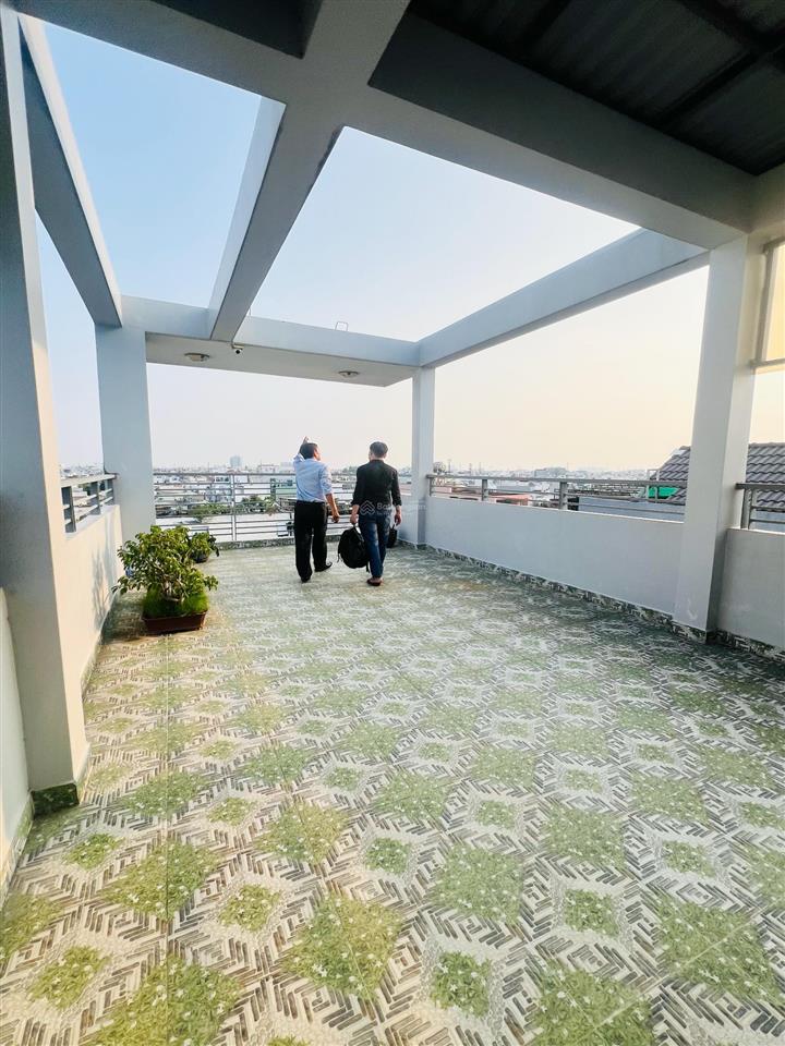 Bán gấp mặt tiền đường số 4  kế aeon tân phú  6 tầng thang máy  sẵn dòng tiền