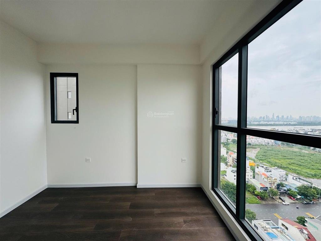 Bán căn góc 2pn victoria village tầng cao view quận 1