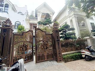 Biệt thự hoa sữa tân cổ điển vinhomes riversides diện tích 215m2 x 5 tầng