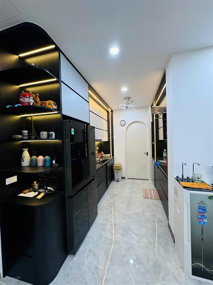 Chính chủ em cần bán nhanh căn hộ 2pn nội thất full đồ tại dự án dolphin plaza