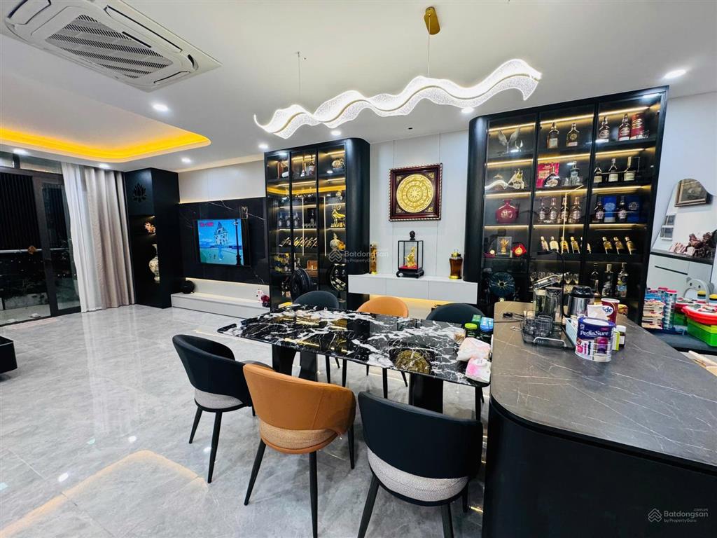 Chính chủ em cần bán nhanh căn hộ 2pn nội thất full đồ tại dự án dolphin plaza