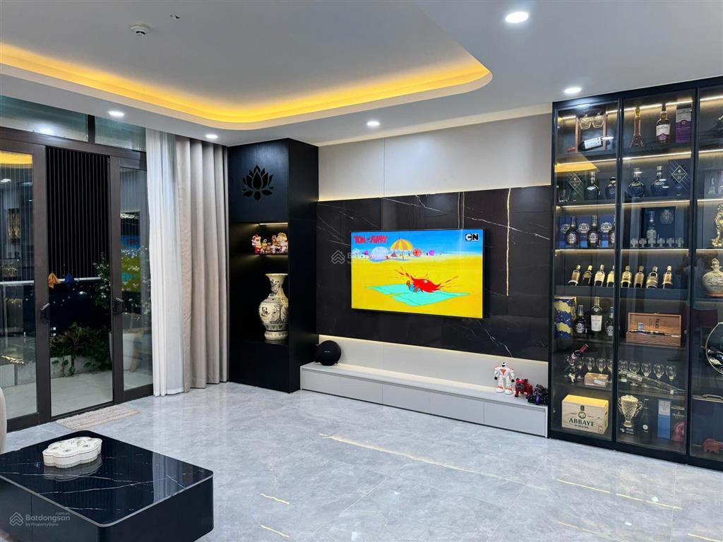 Chính chủ em cần bán nhanh căn hộ 2pn nội thất full đồ tại dự án dolphin plaza