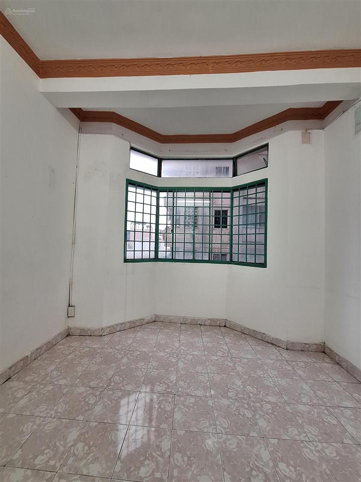 Chính chủ cần bán hộ chung cư lê hồng phong, p2, q5