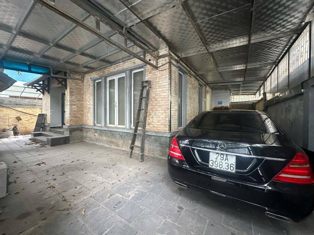 Thọ Tháp, DT 189M2x4T, MT 14M, giá 86 tỷ  BIỆT THỰ ĐƠN LẬP - KHU VIP - HÀNG XÓM CÔNG VIÊN CẦU GIẤY - VIEW TRƯỜNG QUỐC TẾ