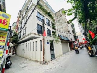 Xuân Đỉnh, DT 124M2x5T, MT 10M, giá 38 tỷ  GARA OTO - LÔ GÓC - ĐƯỜNG OTO TRÁNH - THANG MÁY - MẶT TIỀN SIÊU KHỦNG