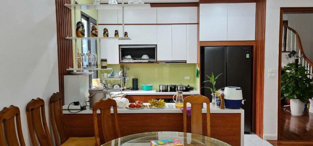 Lạc Long Quân, DT 185M2x5T, MT 27M, giá 147 tỷ  SIÊU PHẨM - NHÀ BIỆT THỰ D6B-06 VƯỜN ĐÀO - HÀNG HIẾM CÓ