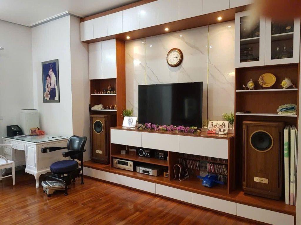 Lạc Long Quân, DT 185M2x5T, MT 27M, giá 147 tỷ  SIÊU PHẨM - NHÀ BIỆT THỰ D6B-06 VƯỜN ĐÀO - HÀNG HIẾM CÓ
