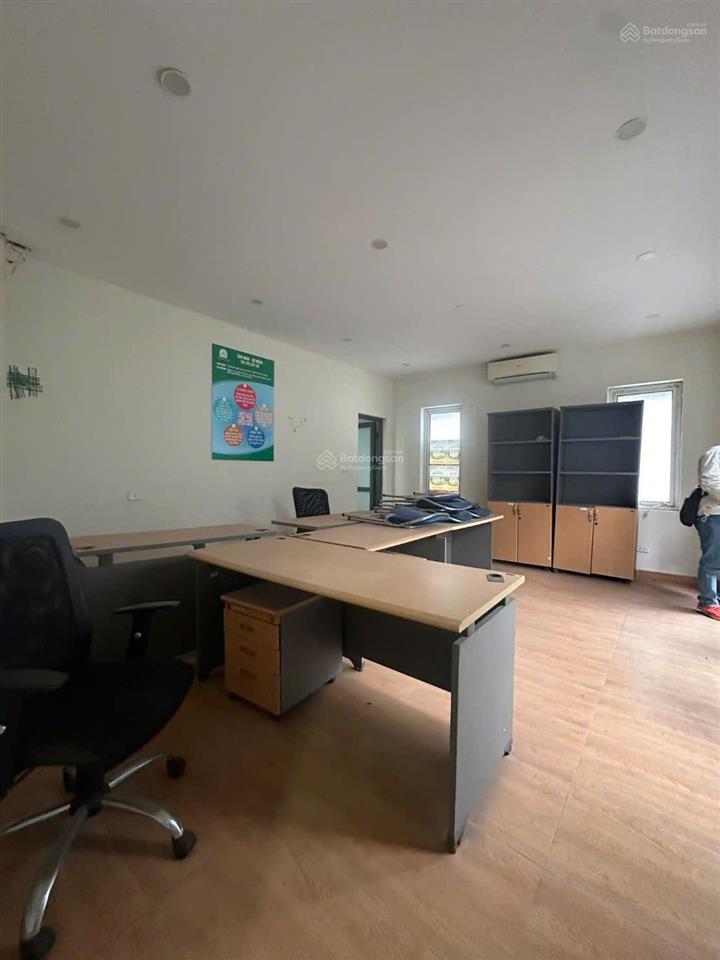 Thọ tháp, dt 189m2x4t, mt 14m, giá 86 tỷ biệt thự đơn lập  khu vip  hàng xóm công viên cầu giấy