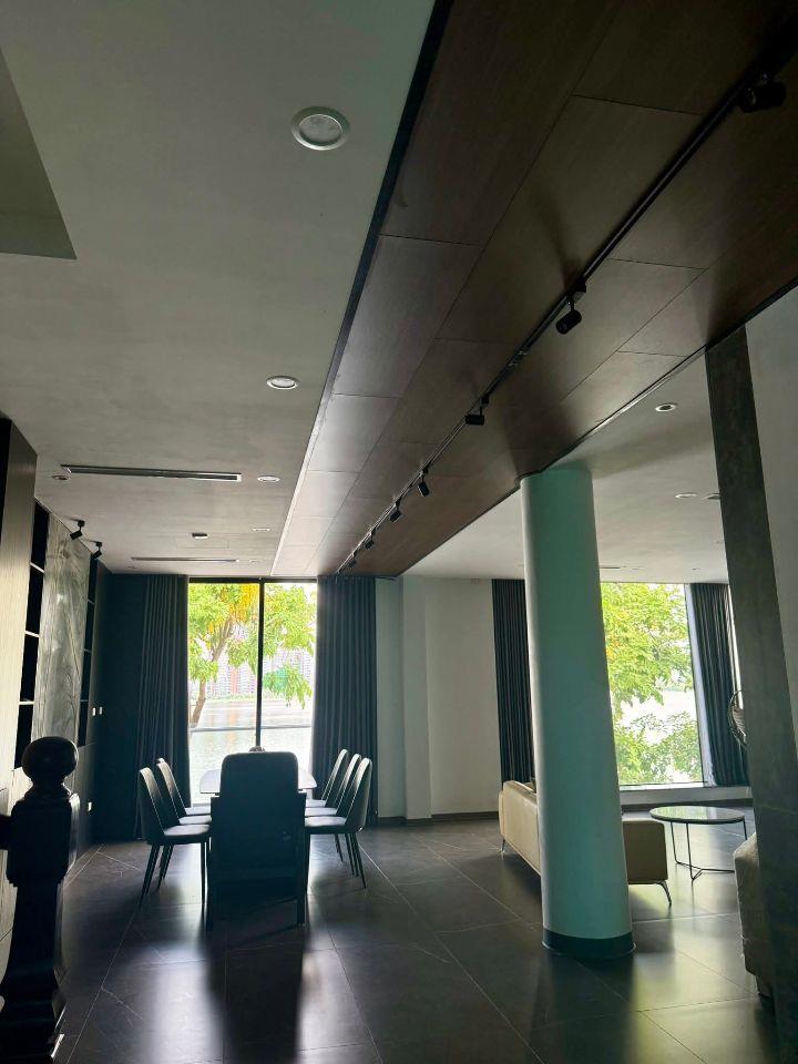 Nhật Chiêu, DT 86M2x6T, MT 6.7M, giá 88 tỷ  VIEW HỒ TÂY, 1 MẶT PHỐ 1 MẶT NGÕ, KINH DOANH, GARA  