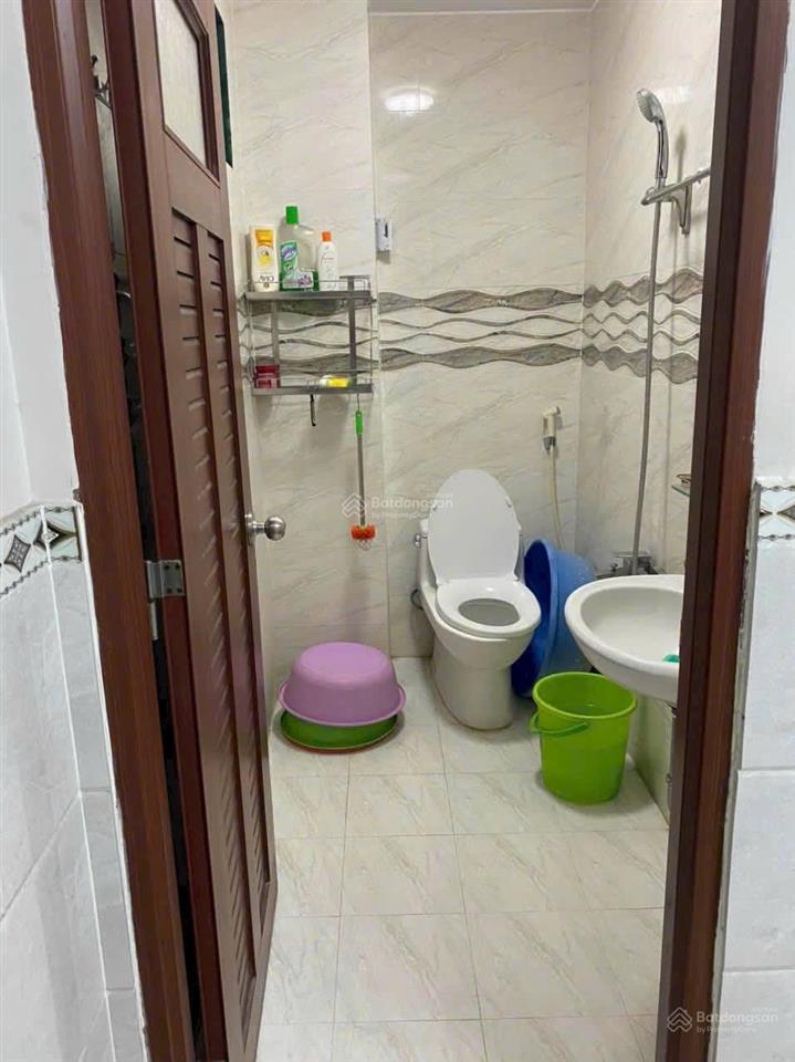 Chính chủ cho thuê nguyên căn nhà mặt tiền đường 15 ngay chợ sáng tân quy