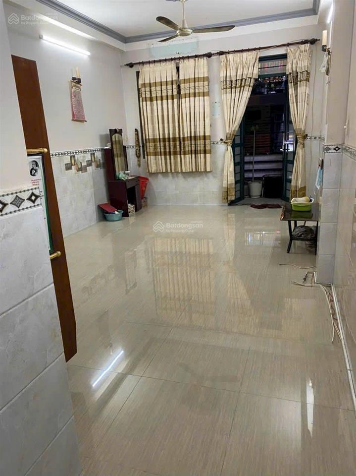 Chính chủ cho thuê nguyên căn nhà mặt tiền đường 15 ngay chợ sáng tân quy