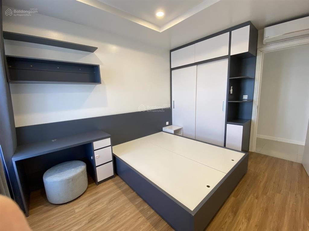 Bán gấp căn hộ chung cư 3pn full đồ bên kosmo tây hồ