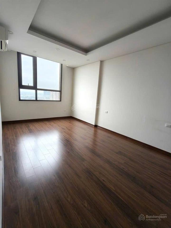 Chính chủ bán duy nhất 1 căn hoa hậu của toà n01t1 95m2  kết cấu 3pn, 2 logia, 2 wc