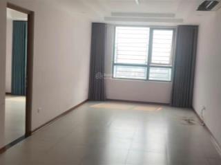 Chính chủ gửi bán căn 3pn toà n03  t1  diện tích 100m2. tầng cao đẹp