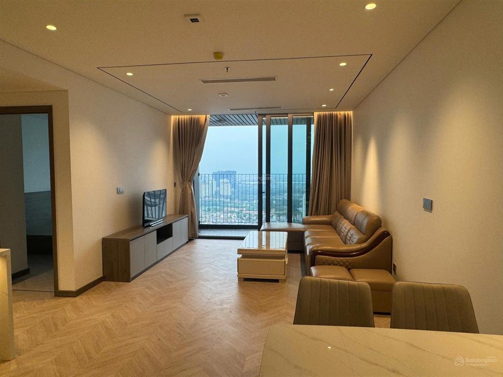 Cho thuê căn đẹp nhất tòa n01t6 view ôm trọn hồ tây, hiếm có trên thị trường