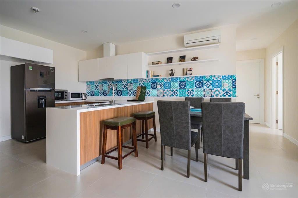 Cho thuê kosmo  ngoại giao đoàn
dt 84m | 2pn, 2vs nội thất full đồ đầy đủ cả