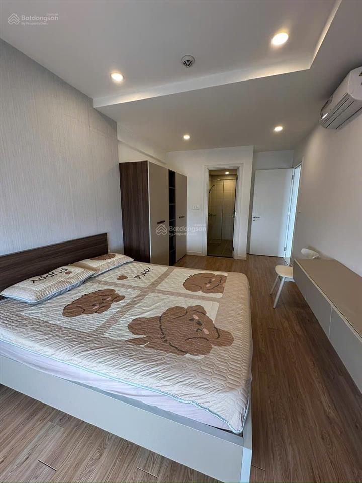 Cho thuê gấp căn hộ chung cư 2pn full đồ bên kosmo tây hồ