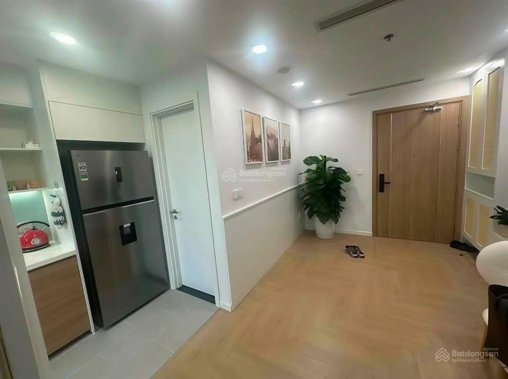 Bán căn hộ b3b nam trung yên 64m2 thiết kế 2 phòng ngủ 1wc giá 4,3 tỷ.  0984 847 ***
