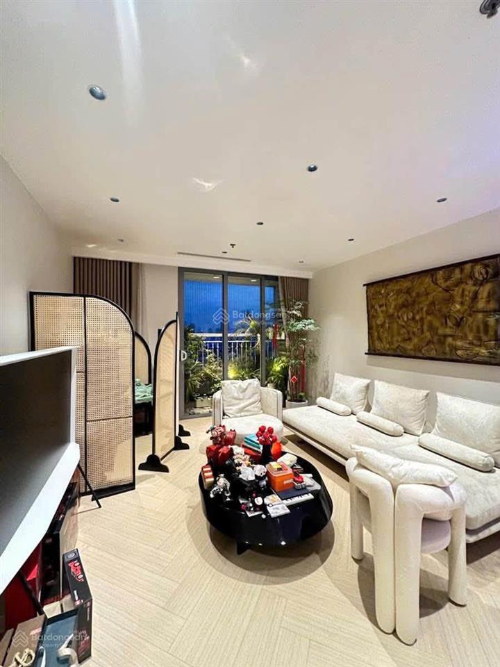 Bán căn hộ n2b hoàng minh giám 50m2 2 phòng ngủ thoáng sáng 4 tỷ liên hệ 0984 847 ***