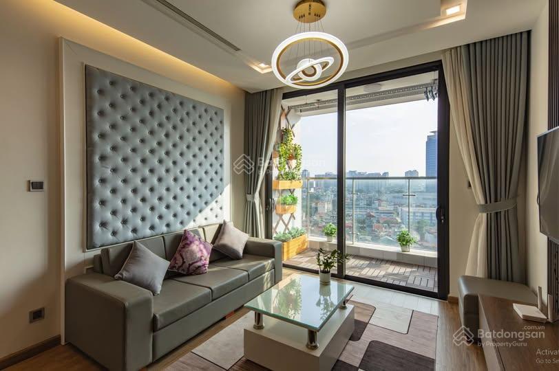 Gia đình cần cho thuê căn hộ golden palm 110m2 3pn nhà đẹp giá 18tr  0984 847 ***