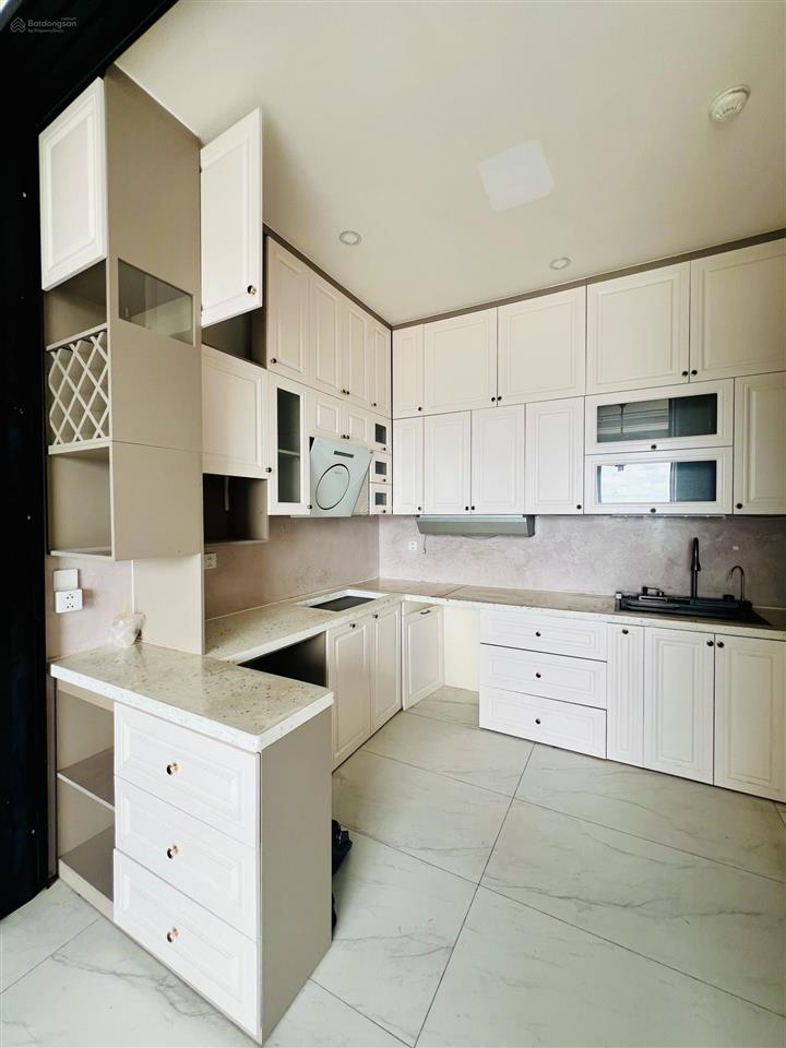 Giảm sâu 500tr  penthouse river panorama từ 14,8 tỷ còn 14,3 tỷ thương lượng