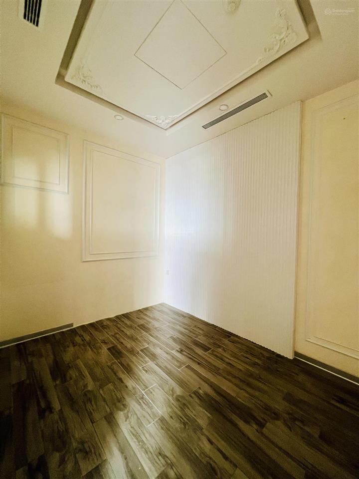 Giảm sâu 500tr  penthouse river panorama từ 14,8 tỷ còn 14,3 tỷ thương lượng