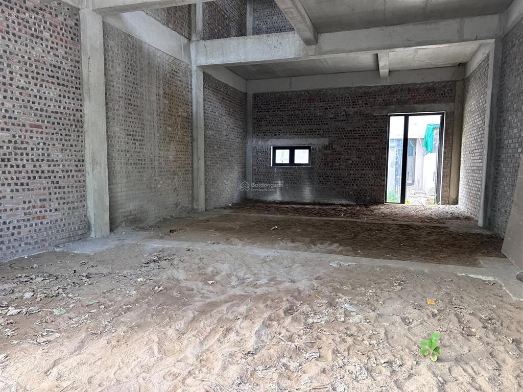 Bán căn 90m2 (6x15) giá chỉ 6,x tỷ đất cạnh đại lộ gia bình  hà nội vào hồ tây chỉ 15 phút