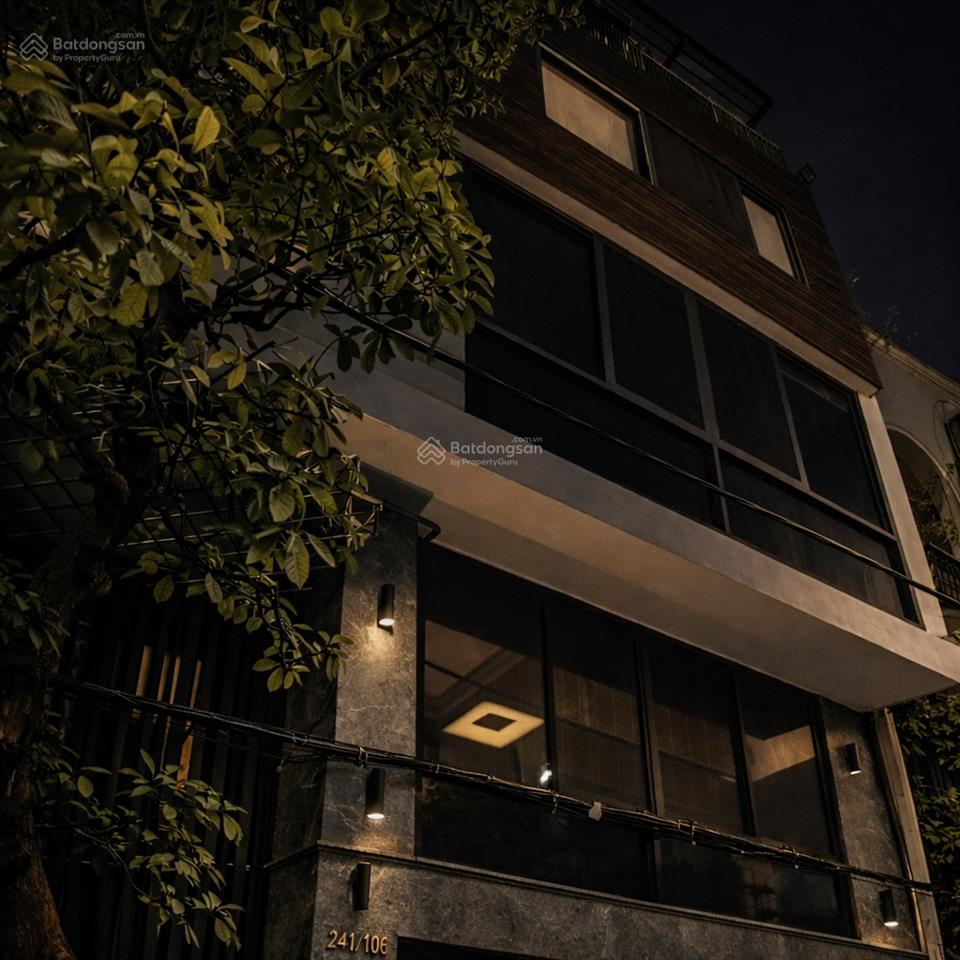 Villa ẩn mình giữa lòng phú nhuận