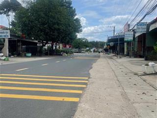 Cần bán gấp lô đất mặt tiền đt 33m thông tứ hướng, liền kề 4 chợ, kế bên kcn, 250m2 giá 1.299 tỷ tl